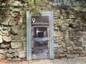 Relikte aus vergangener Zeit: Der splitterschutzgraben in Nordhausen
