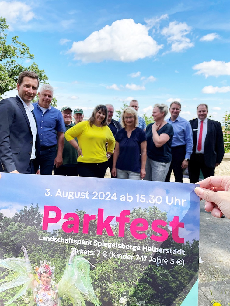 Vorausblickend auf das 16. Parkfest im Landschaftspark Spiegelsberge. Foto: Stadt Halberstadt / Nancy Wesemeier